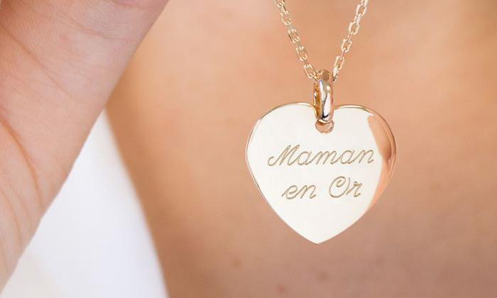 Pendentif coeur personnalisable pour une maman